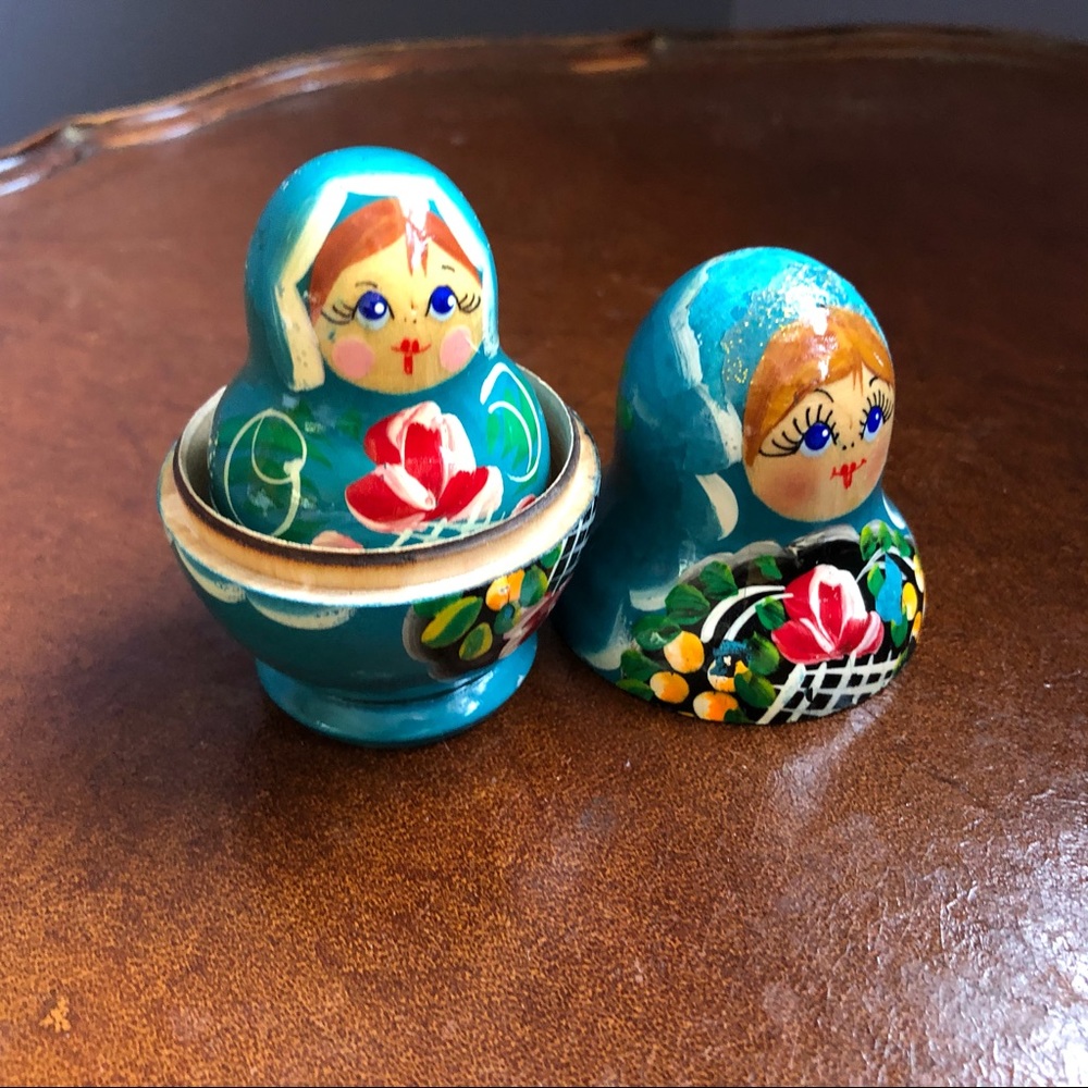 Matryoska Russian Nesting Dolls - Picture 9 of 14